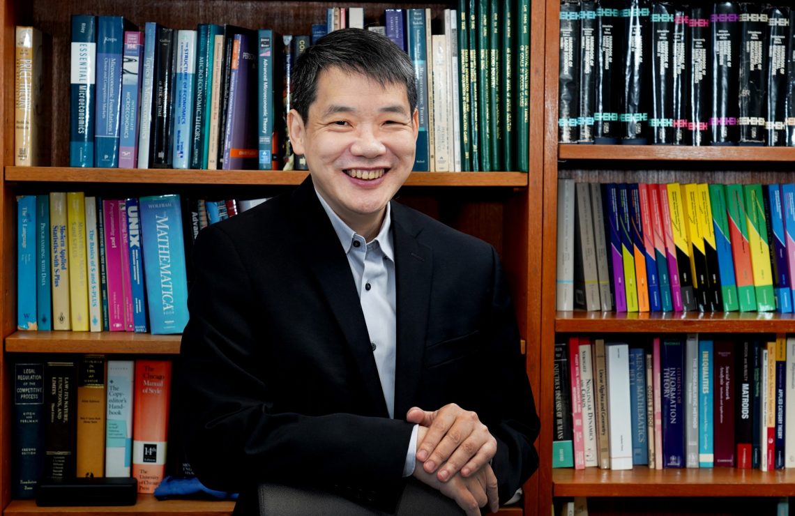 “Learn something new everyday” –  Interview with Professor Wing Suen, fellow of the Econometric Society