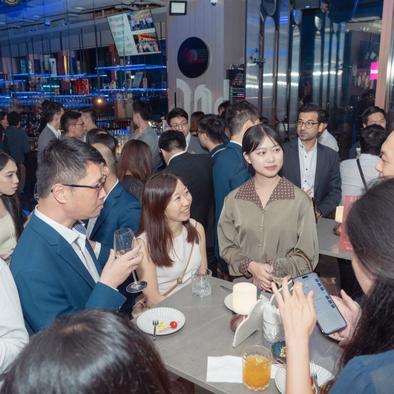 Joint Programmes Alumni Drinks: A Joyful Gathering for Alumni to Connect