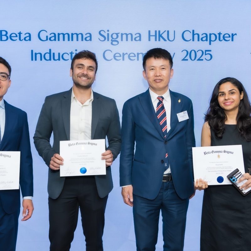 Praising Academic Excellence: Beta Gamma Sigma HKU Chapter Embraces a New Wave of Over 100 Inductees
