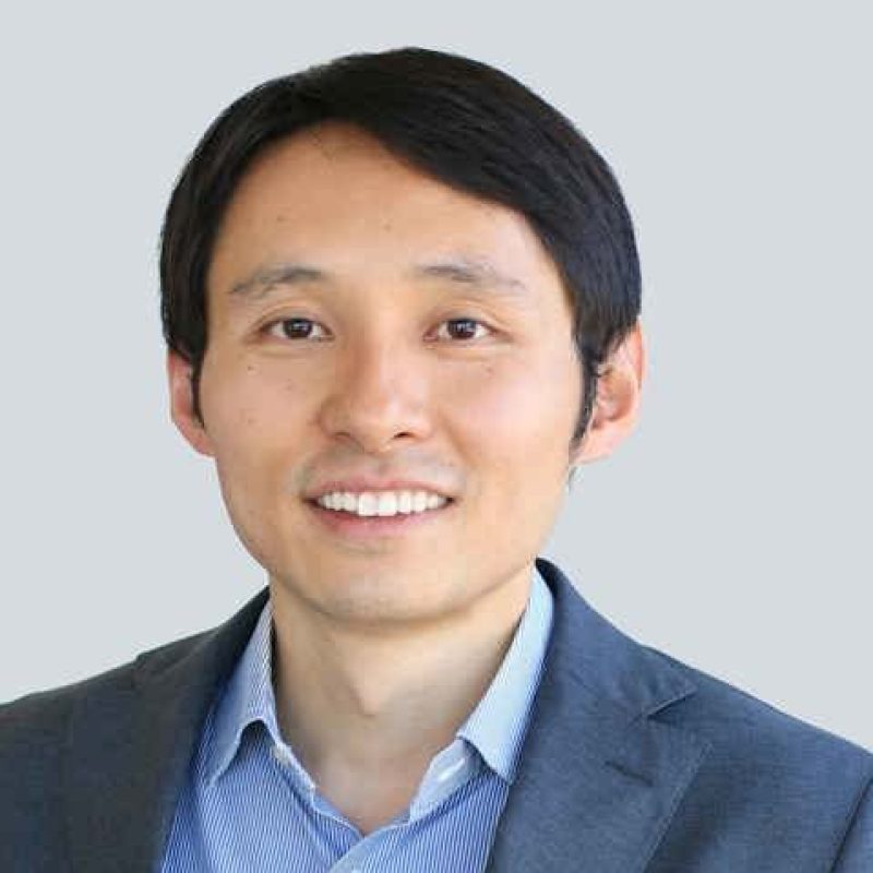 Designing Algorithmic Governance for Creative  Crowdsourcing Platforms: A Cognitive Perspective