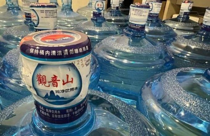 Bottled Water Controversy Highlights the Credence-Goods Dilemma in Economics