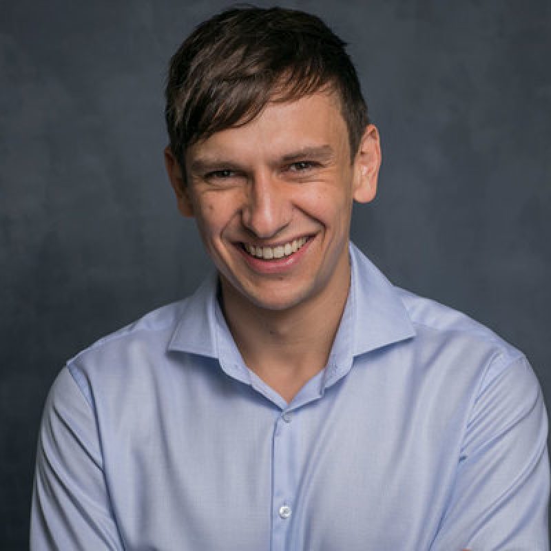 Search Platforms: Big Data and Sponsored Positions