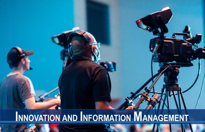 The Impact of Customer Information on Service Supply and Demand: Evidence from a Large Live-Streaming Experiment