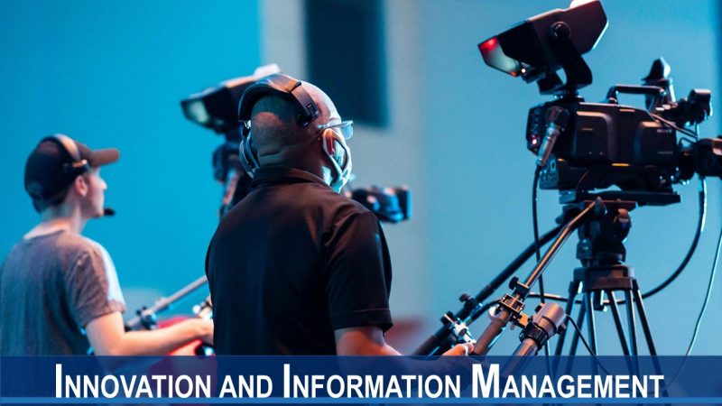 The Impact of Customer Information on Service Supply and Demand: Evidence from a Large Live-Streaming Experiment