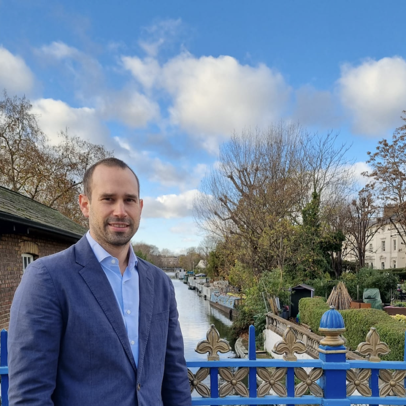 Wildlife and Conﬂict: The Cost of Protecting Biodiversity