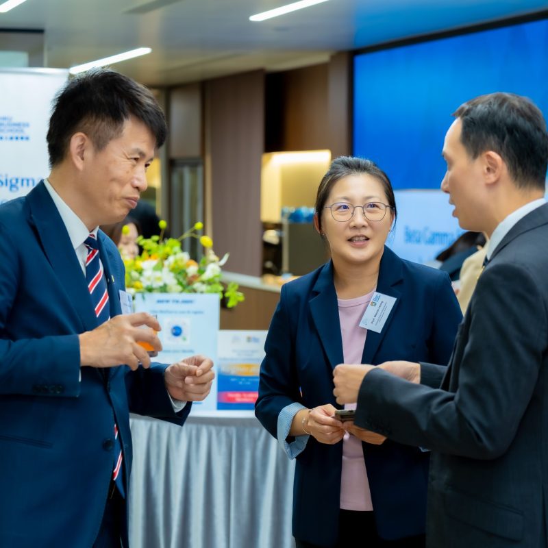 A Legacy of Excellence Continues: Beta Gamma Sigma HKU Chapter Inducts Over 100 Outstanding Scholars