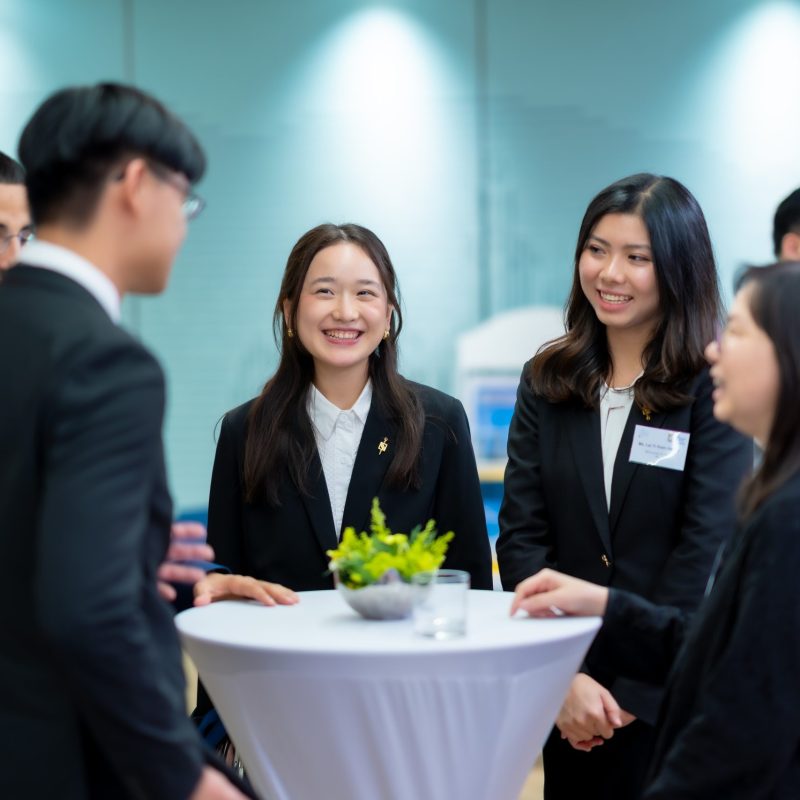 A Legacy of Excellence Continues: Beta Gamma Sigma HKU Chapter Inducts Over 100 Outstanding Scholars