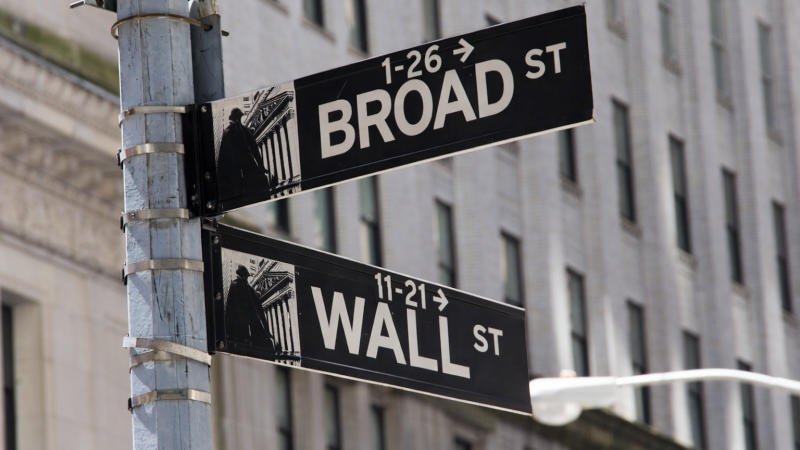Stablecoins: From Issuance Race to Network Battle