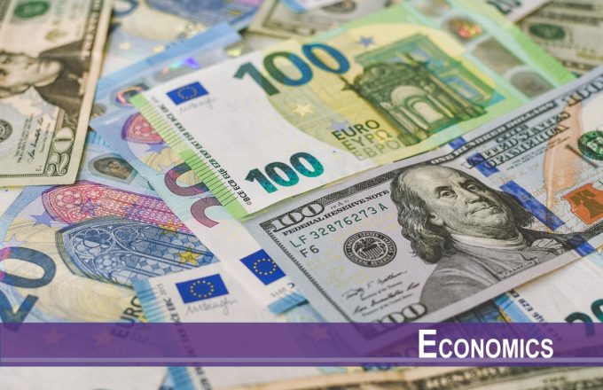 Optimal Monetary Policy with Confounding Information
