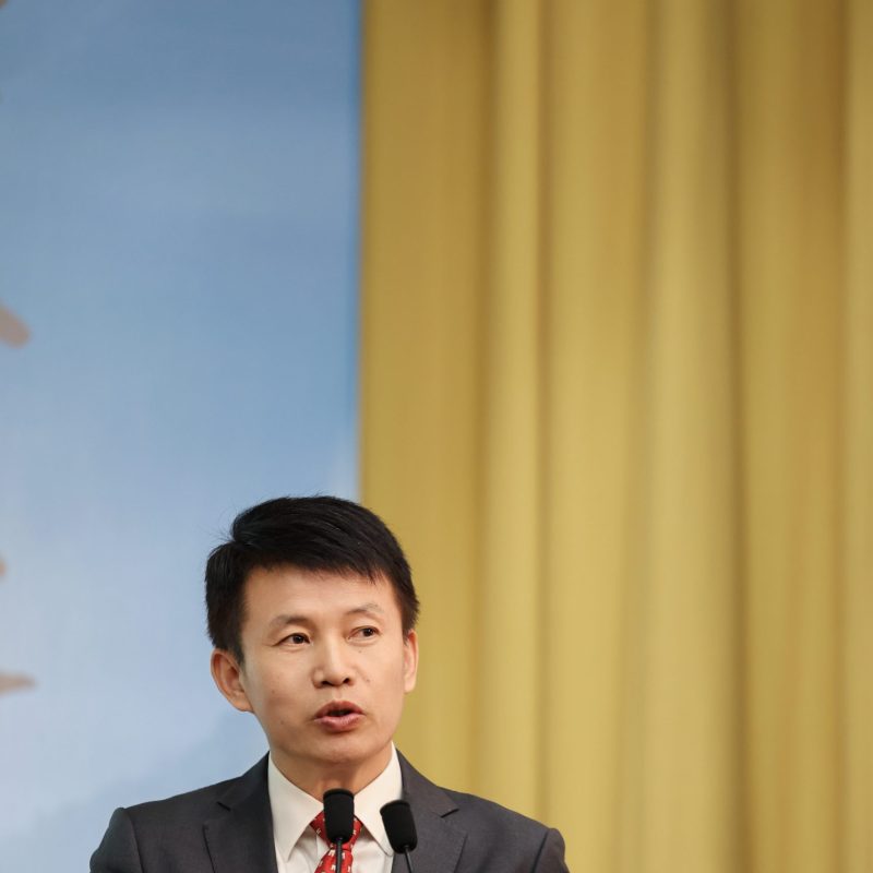 From Global Manufacturing to Education: Lecture with Fuyao Cho Tak Wong