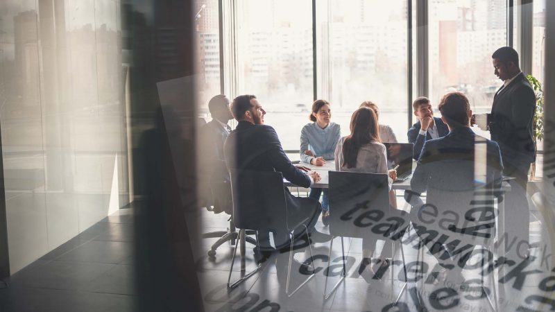 How do companies mitigate management challenges in the face of pandemic?