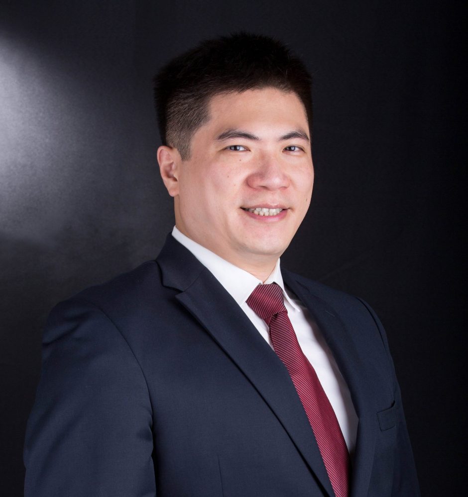 Dennis Y. HSU